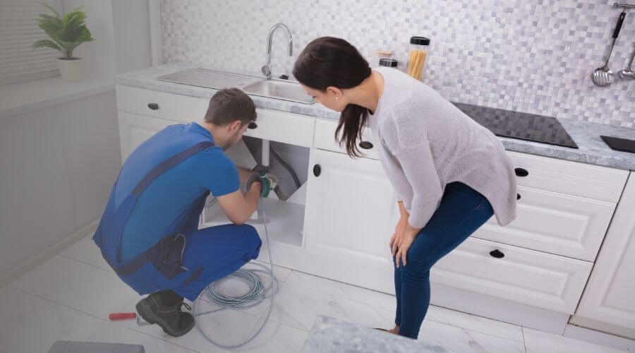 Expert burst pipe repair services in Umbarger, TX
